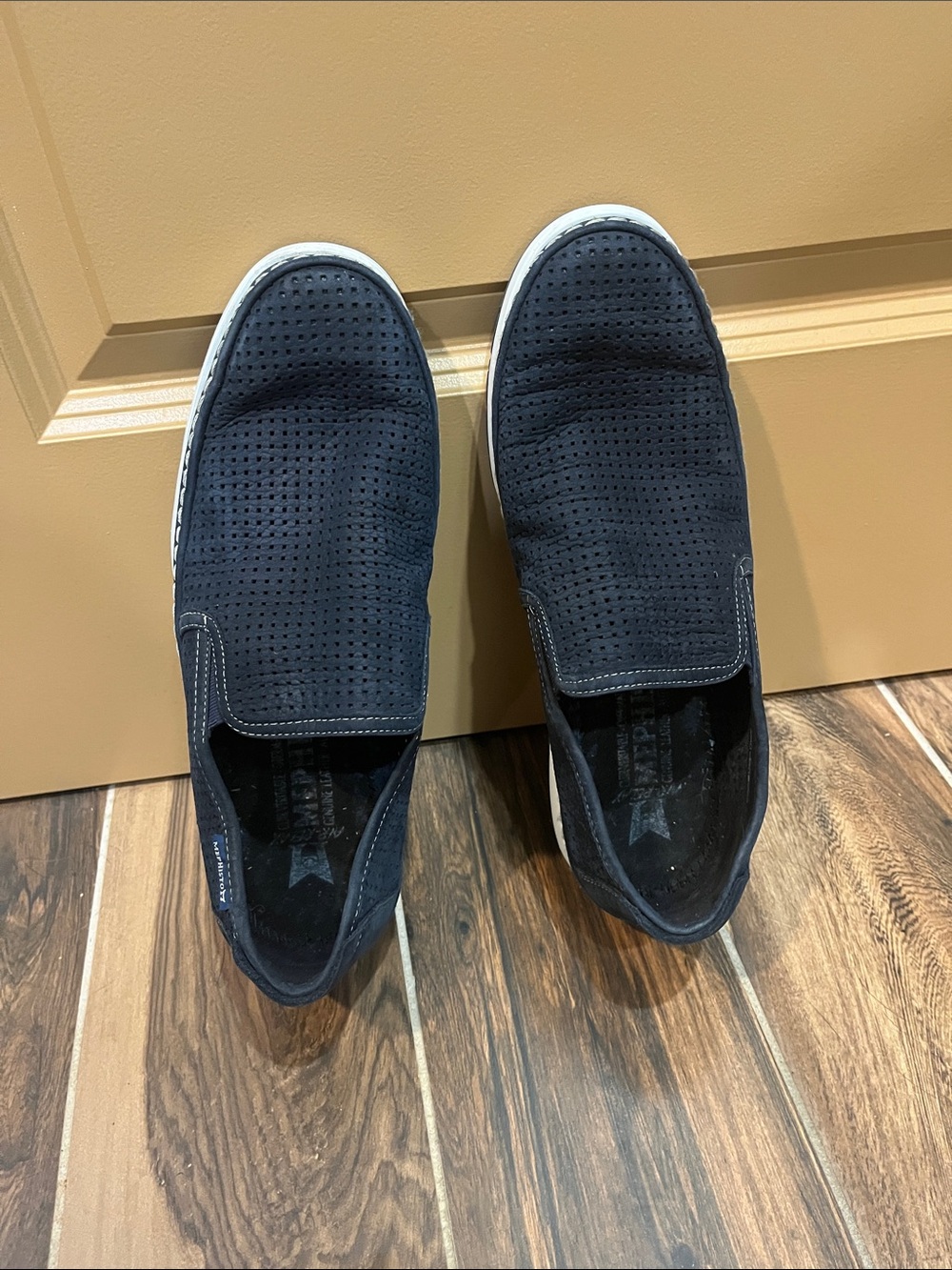 Men’s Mephisto Navy Perforated Slip-On Loafers 10 1/2